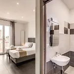 Floor 6 Boutique By Dot Konukevi