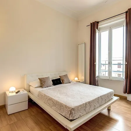 Floor 6 Boutique By Dot 3*