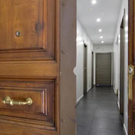Floor 6 By Dot Guest house