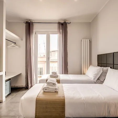 Floor 6 Boutique By Dot ローマ