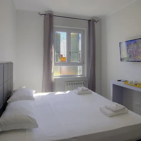 Floor 6 By Dot Guest house