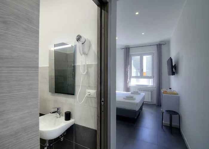 Floor 6 Boutique By Dot 招待所 3*