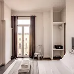 Floor 6 Boutique By Dot