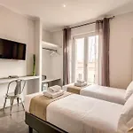 Floor 6 Boutique By Dot Affittacamere 3*